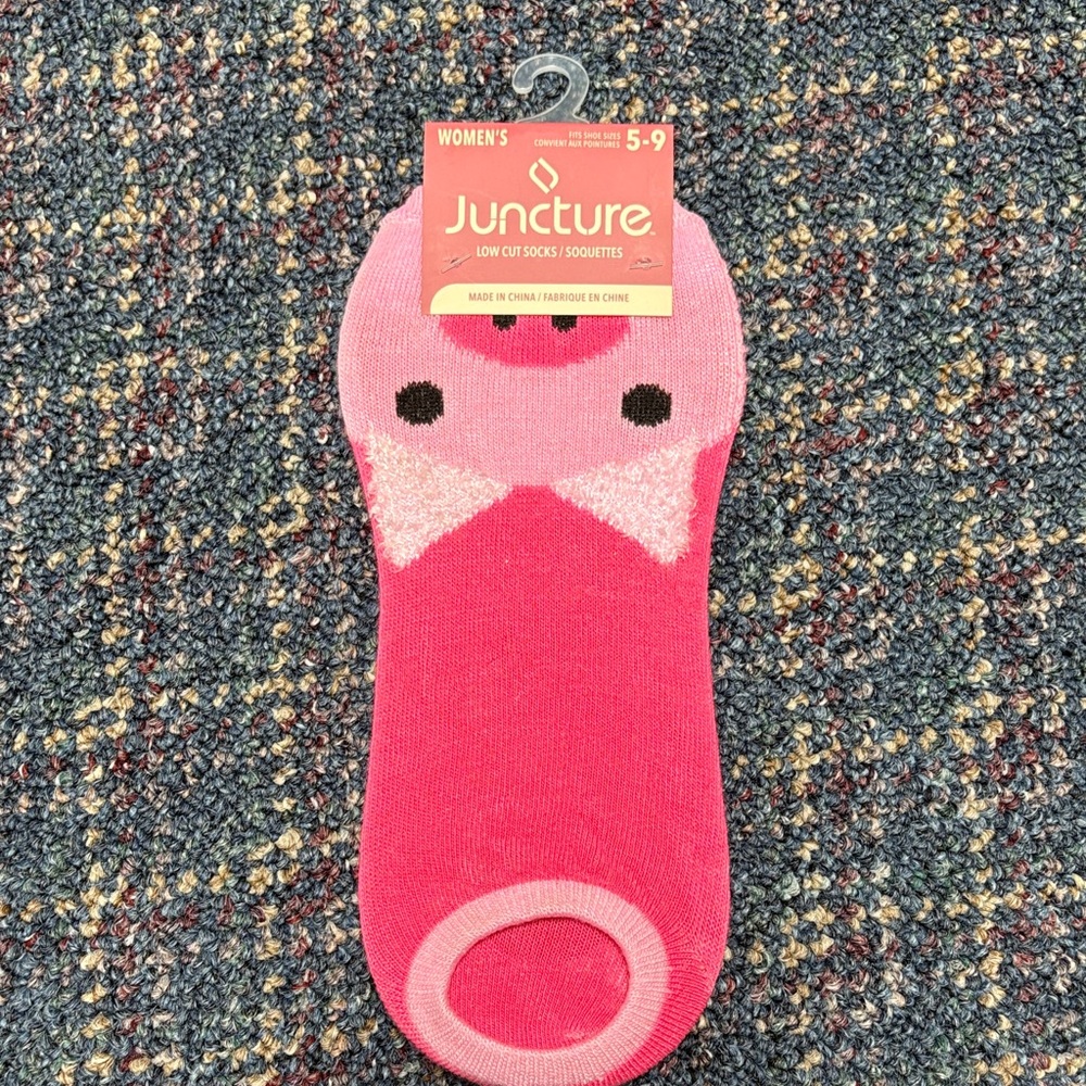 New Juncture Women's Pink Low Cut Socks with pink pig size 5-9